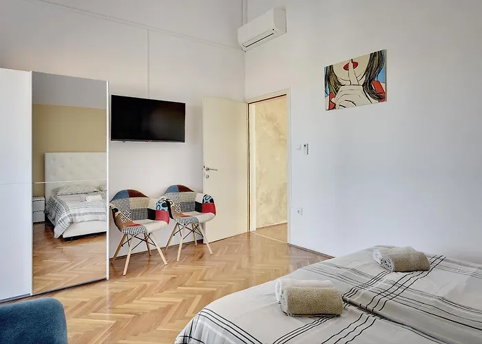 빌라 Golf House Ližnjan