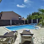 Golf House Villa *