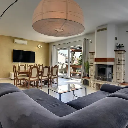 Golf House Villa