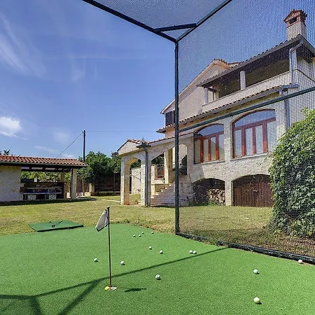 Golf House *